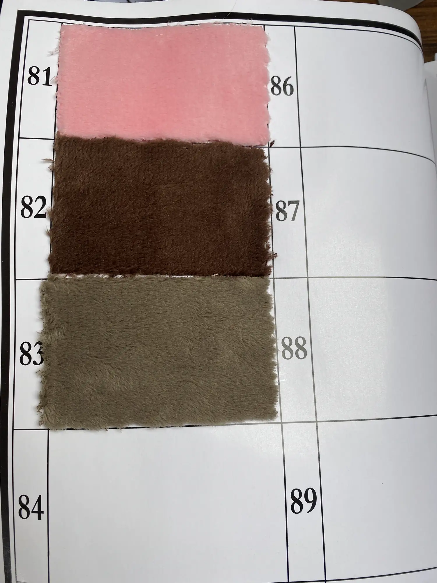 Jialun 5 mm Plush - Jialun 5 mm Plush colors 81-83